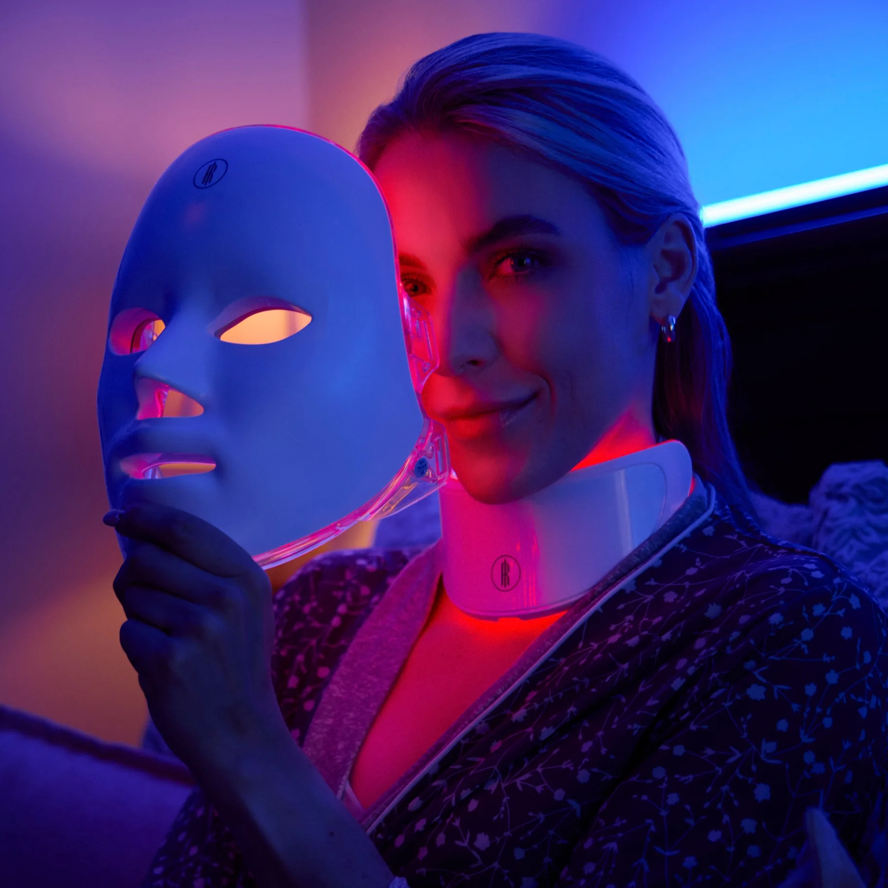 BEST BUDGET OPTION: REGENALIGHT LED MASK